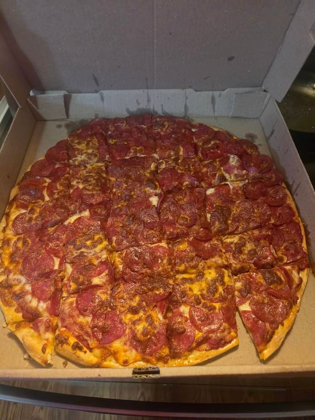 Pepperoni Overload Pizza with X-cheese (X-large 17").